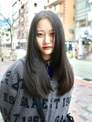 ロング カラー ハイトーン/ウルフ/ レイヤー/Asukaのヘアスタイル