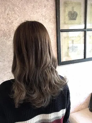 ミディアム カラー パーマ 小顔カット✨ 透明感カラー/村上のヘアスタイル