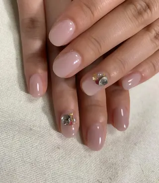 ネイル AZU nailのネイルデザイン