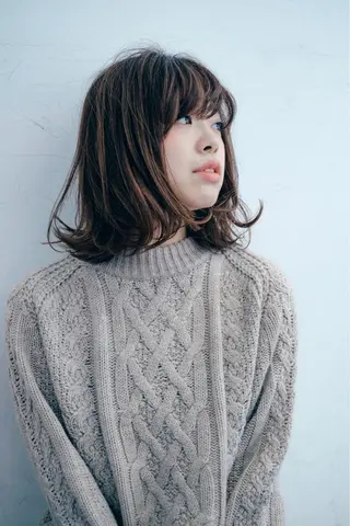 ミディアム 佐藤 旭のヘアスタイル
