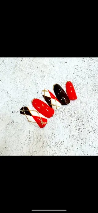 ネイル 重永 夏南のネイルデザイン