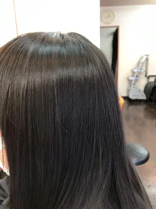 セミロング パーマ 桧山 真のヘアスタイル