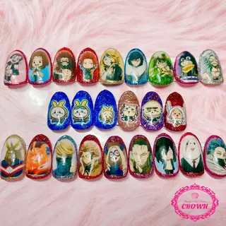 ネイル CROWN プライベートサロンのネイルデザイン