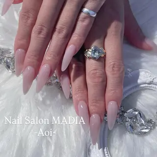 ネイル Madia Aoiのネイルデザイン