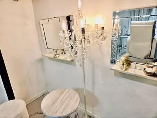 Cheri所属・Cheri まつ毛＆眉毛サロンのマツエク・マツパデザイン