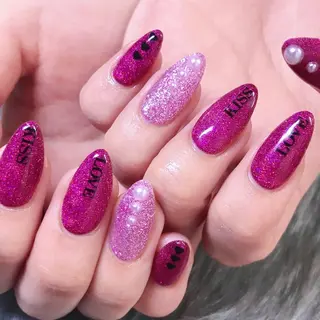 ネイル NOIROUGE所属・NOI ROUGEのネイルデザイン