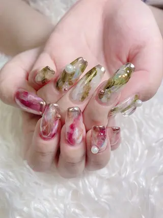 ネイル n o q r m. n a c h iのネイルデザイン