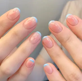 ネイル RAFFINE haru🦋🩵のネイルデザイン