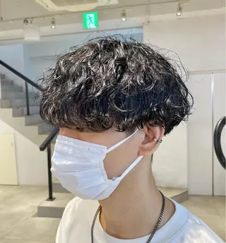パーマ メンズ 新宿【メンズパーマ】 塩澤太一のヘアスタイル