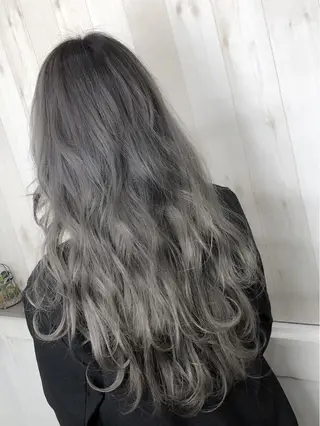 ロング PSY(サイ)所属・PSY(サイ)池袋 金田尚久🎨のヘアスタイル