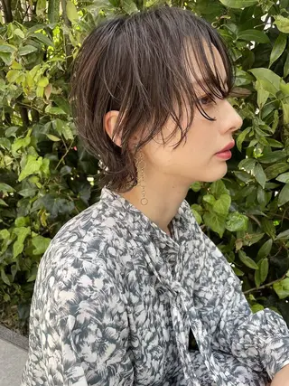 ショート hoNua. 栄/透明感カラーのヘアスタイル