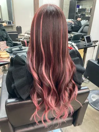 ロング ✨最安値✨エクステ カラー🌼つきな🌼のヘアスタイル