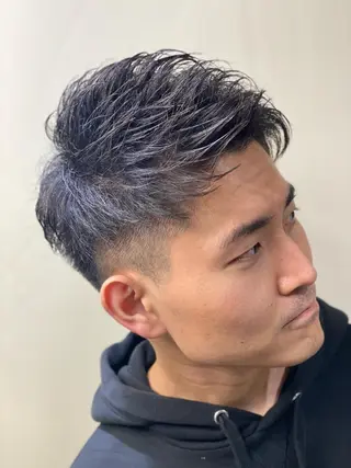 ショート メンズ プレミアムバーバー新宿店所属・⚡️メンズ特化⚡️ 倉林 隼大のヘアスタイル