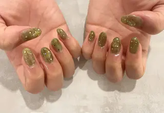 ネイル AT.1011(アトリエテンイレブン)所属・AT.1011 (ハルカ)のネイルデザイン