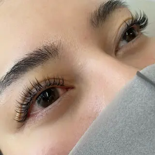 マツエク・マツパ Ravicils【ラヴィシル】所属・宮永あゆ まつげパーマ/美眉のマツエク・マツパデザイン