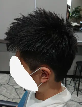 ショート CALTY JAPAN所属・安藤 博昭のヘアスタイル