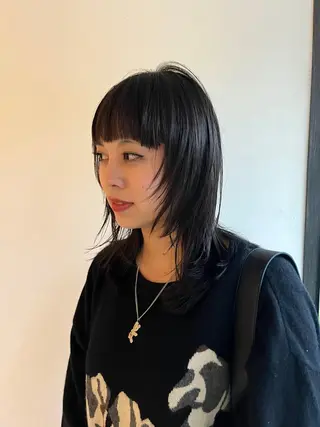 ミディアム モダーン北鎌倉所属・中溝 アカリのヘアスタイル