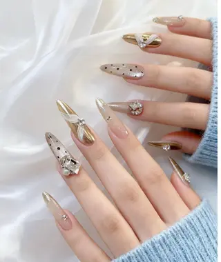 ネイル D-BEAUTY Nailsalonのネイルデザイン