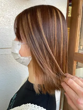 ミディアム カラー レイヤーカット匠 イソザキノリユキのヘアスタイル