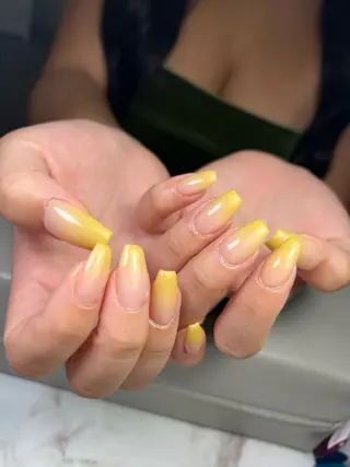 ネイル Nail Salon L'arc所属・💊大阪/心斎橋 moni🧠のネイルデザイン
