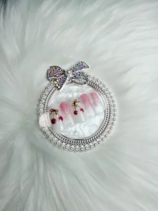 ネイル 江崎 梨菜のネイルデザイン