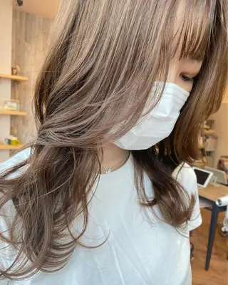 セミロング カラー 韓国レイヤーカット/ 顔周りカットtamaのヘアスタイル