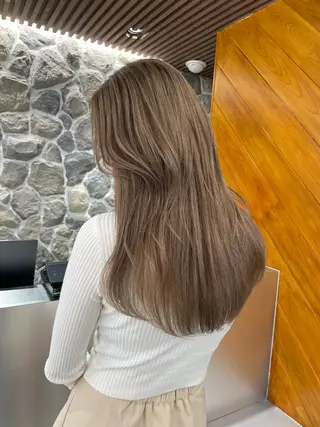 ロング 🦋MAHO🦋 デザインカラーのヘアスタイル