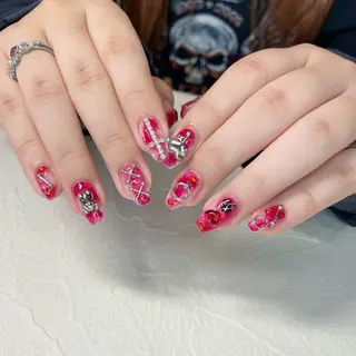 ネイル b'6 by Stir所属・b'6 SAKINAのネイルデザイン