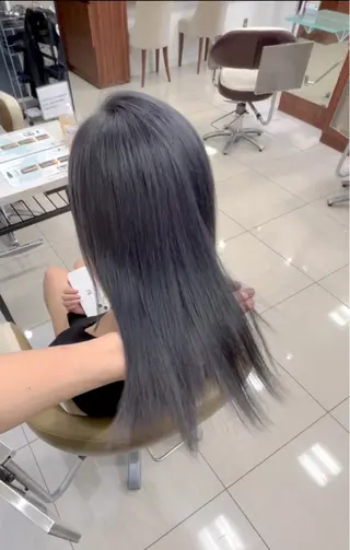 カラー 片岡 勇翔のヘアスタイル