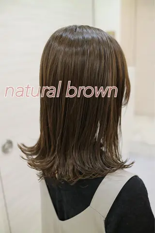 セミロング カラー 斉藤 貴也のヘアスタイル