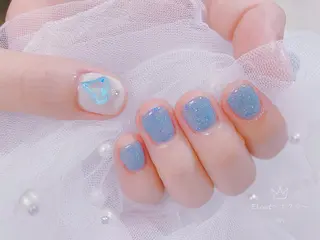 ネイル ネイルサロンエクラ 🫧Shizukaのネイルデザイン