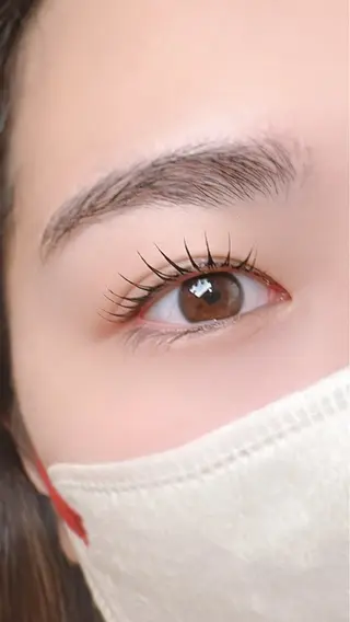 マツエク・マツパ aveuglant所属・aveuglant 加藤久佳のマツエク・マツパデザイン