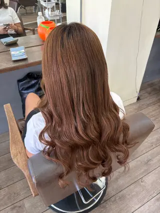 ロング WEST OLAND 黒坂佳乃のヘアスタイル