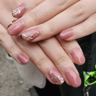 ネイル MOM 原宿店所属・MoM マムネイル原宿のネイルデザイン