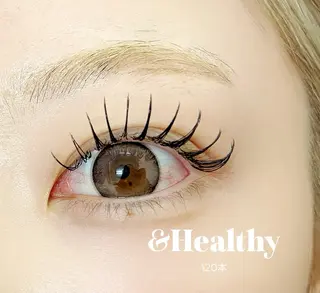 マツエク・マツパ アラモード樟葉店所属・上田 舞花のマツエク・マツパデザイン