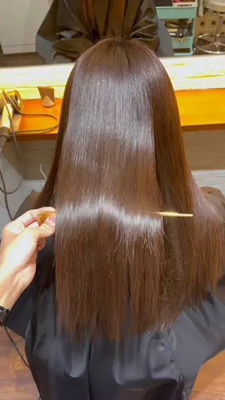 ロング CoCooN TAKUMAのヘアスタイル