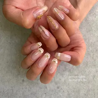 ネイル BONHEUR Annaのネイルデザイン