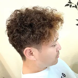 パーマ メンズ ナガハマ美容室所属・ナガハマ ミカのヘアスタイル