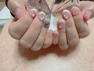 ネイル BLANC （ブラン）のネイルデザイン