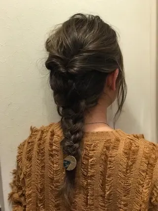 ヘアアレンジ 渋谷宮益坂 omoのヘアスタイル