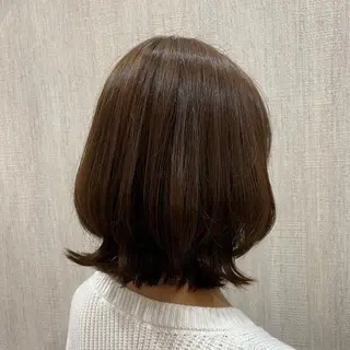 ミディアム カラー 🫧透け感⋆艶髪💎 山口アヤカのヘアスタイル