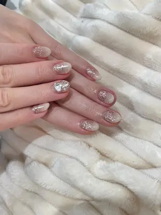 ネイル 🩵NORIKO 上品ネイルが得意🩵のネイルデザイン