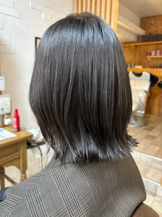 ミディアム ku-to+  南浦和西口所属・ku-to+ 古田 彩乃のヘアスタイル