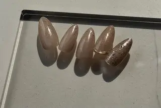 ネイル K. NANAのネイルデザイン