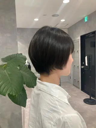 ショート HEDI所属・茨木 まひろのヘアスタイル
