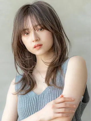 ミディアム カラー 韓国レイヤー🇰🇷 韓国研修◎渋谷カイトのヘアスタイル