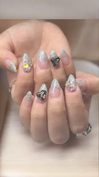 セミロング MAXKELLY KAORIのネイルデザイン