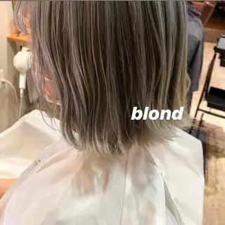 ミディアム カラー 会社OKなのに、 ちゃんと可愛い🤎のヘアスタイル