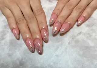 ネイル ネイルリボン 受付スタッフのネイルデザイン