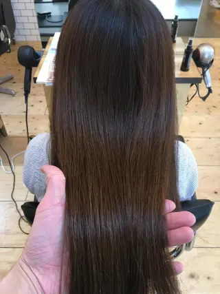 セミロング カラー メンズ眉毛ITSUK Iメンズ専門　新宿の眉毛・アイブロウイメージ